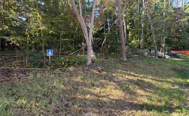 5349 Ridgewood Hills Drive, James City County, VA 23188