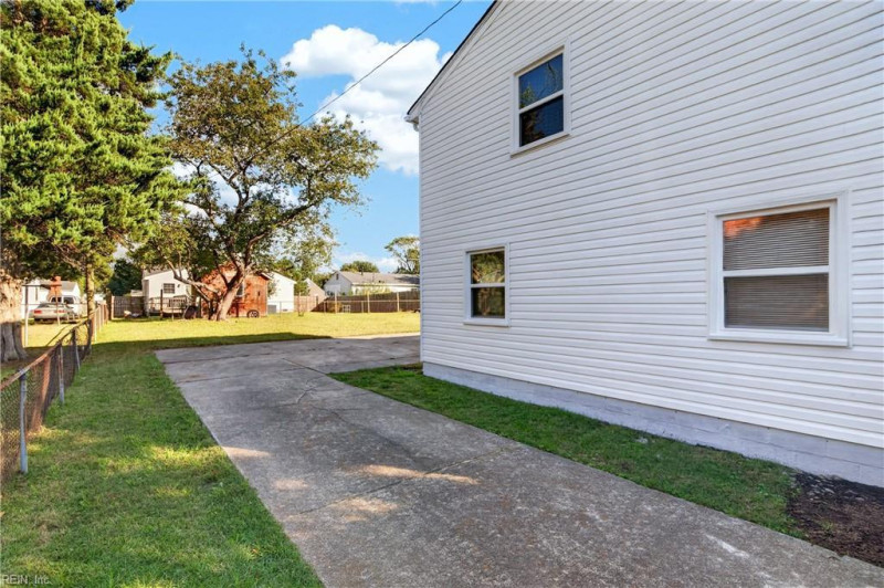Photo 23 of 25 residential for sale in Hampton virginia