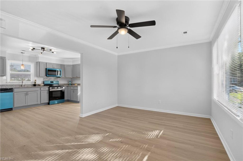 Photo 4 of 25 residential for sale in Hampton virginia