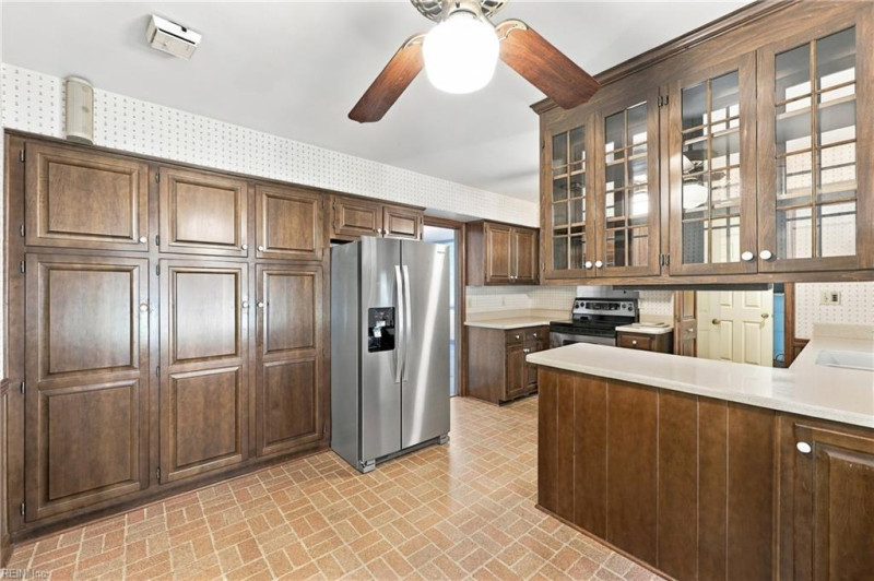 Photo 11 of 50 residential for sale in Suffolk virginia Photo 11 of 50 residential for sale in Suffolk virginia