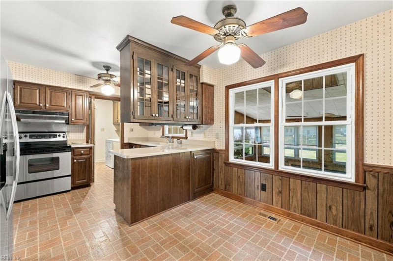 Photo 9 of 50 residential for sale in Suffolk virginia Photo 9 of 50 residential for sale in Suffolk virginia