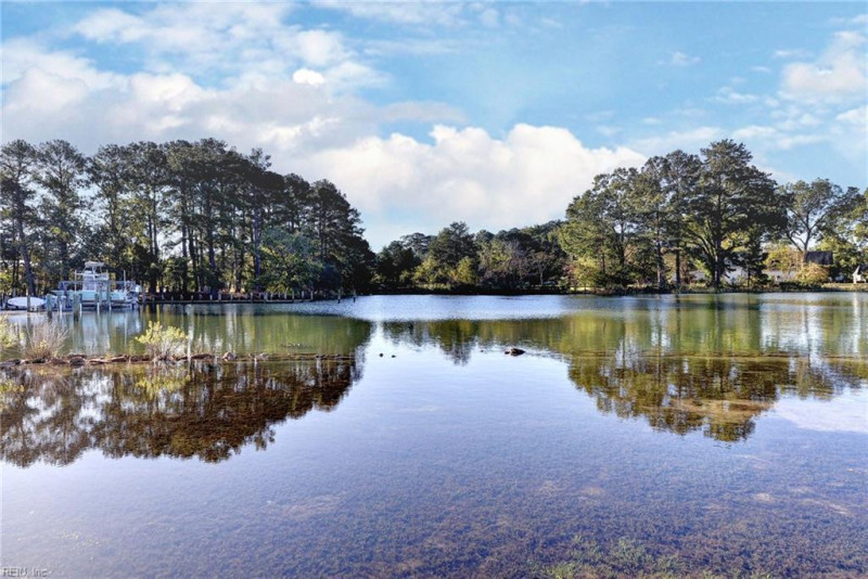 Photo 30 of 31 residential for sale in Poquoson virginia