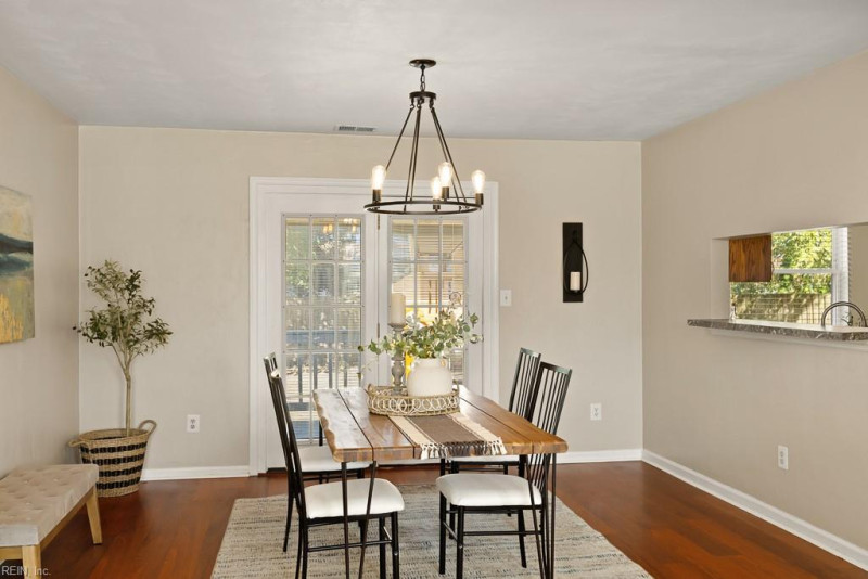 Photo 12 of 44 residential for sale in Norfolk virginia