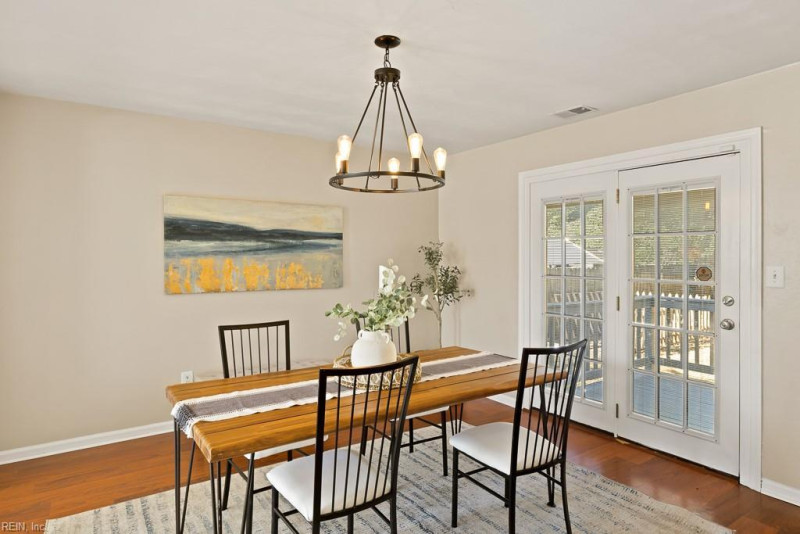 Photo 14 of 44 residential for sale in Norfolk virginia