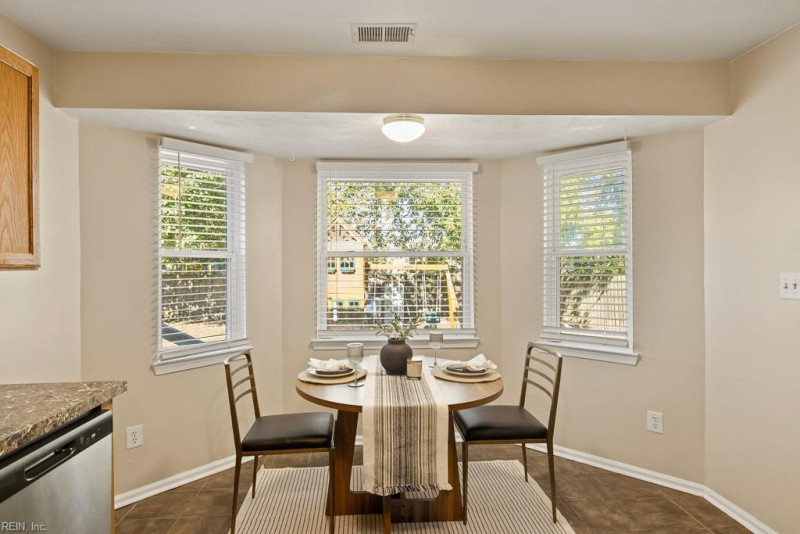 Photo 19 of 44 residential for sale in Norfolk virginia