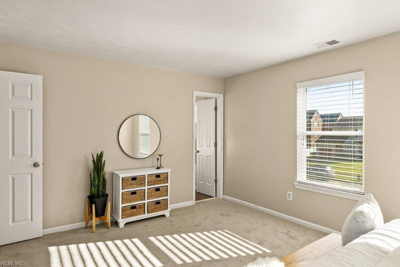 Photo 33 of 44 residential for sale in Norfolk virginia