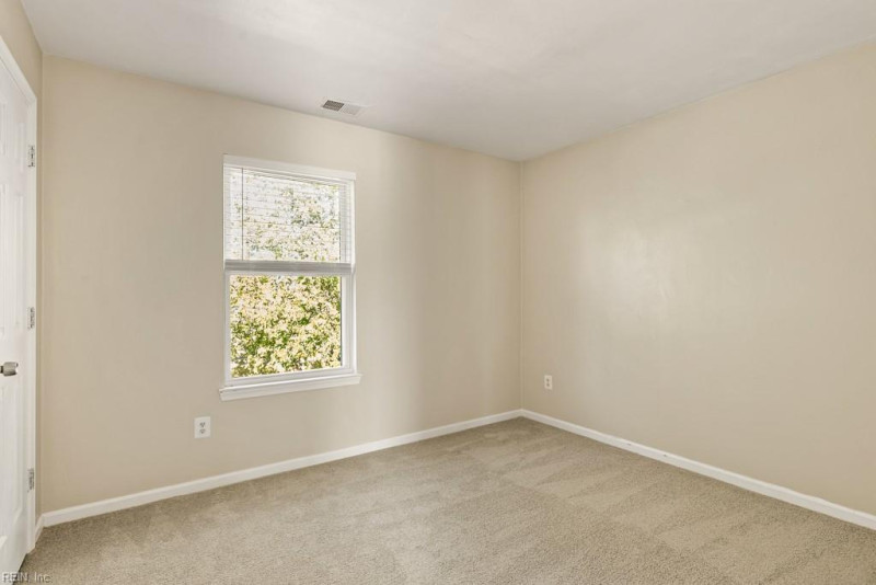 Photo 37 of 44 residential for sale in Norfolk virginia