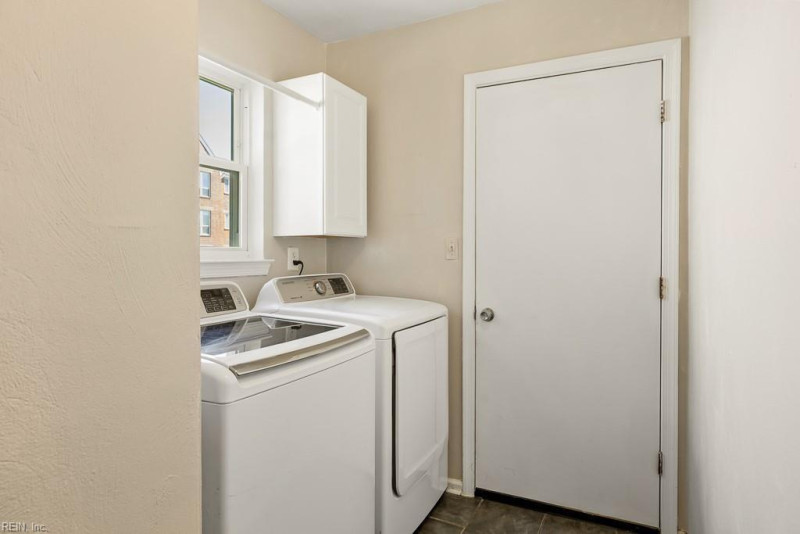 Photo 42 of 44 residential for sale in Norfolk virginia