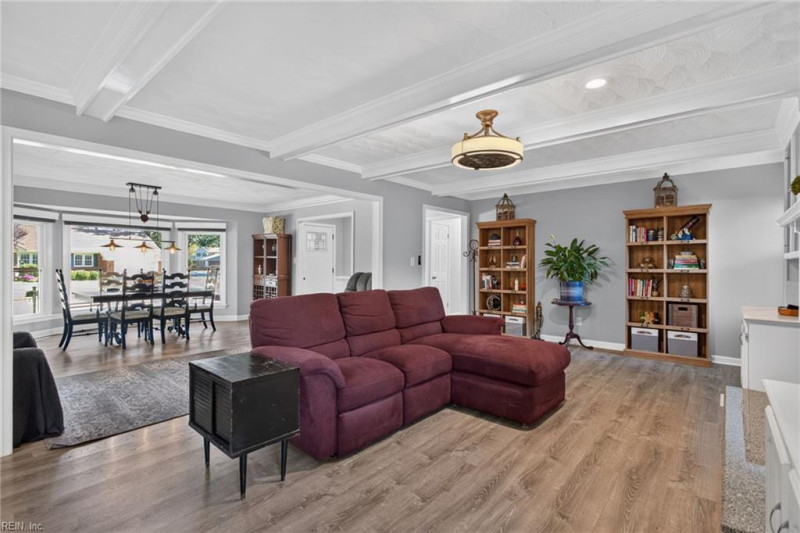 Photo 16 of 42 residential for sale in Virginia Beach virginia
