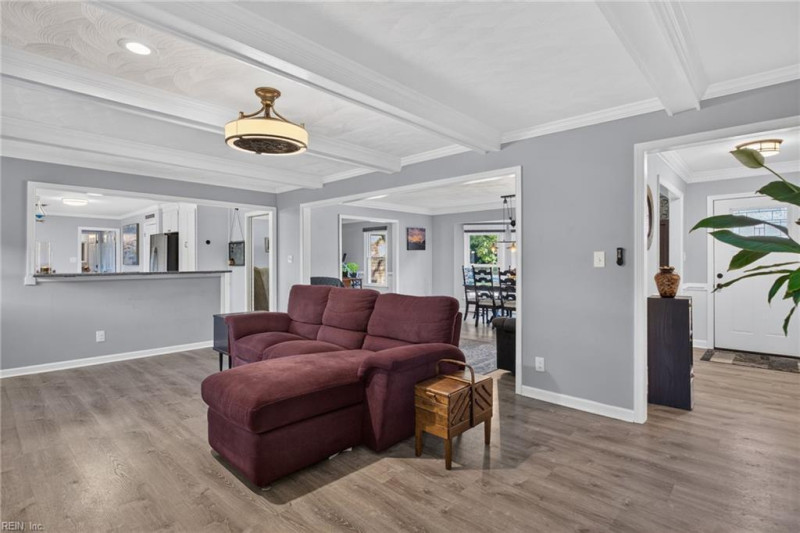 Photo 17 of 42 residential for sale in Virginia Beach virginia