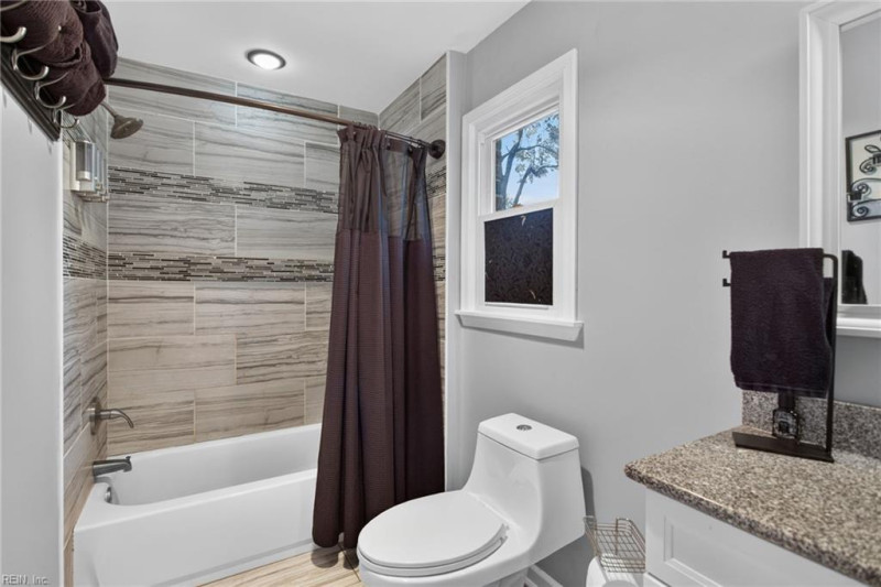Photo 24 of 42 residential for sale in Virginia Beach virginia