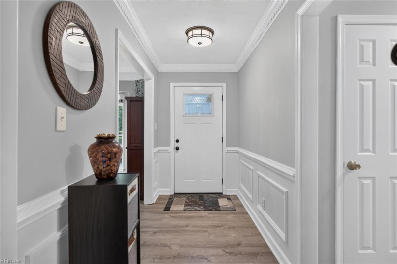 Photo 3 of 42 residential for sale in Virginia Beach virginia
