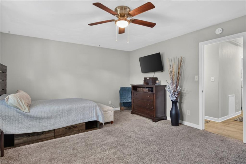 Photo 33 of 42 residential for sale in Virginia Beach virginia