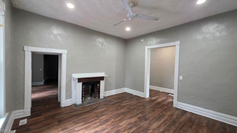Photo 3 of 25 residential for sale in Newport News virginia