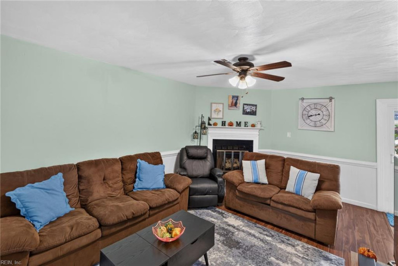 Photo 4 of 21 residential for sale in Chesapeake virginia Photo 4 of 21 residential for sale in Chesapeake virginia