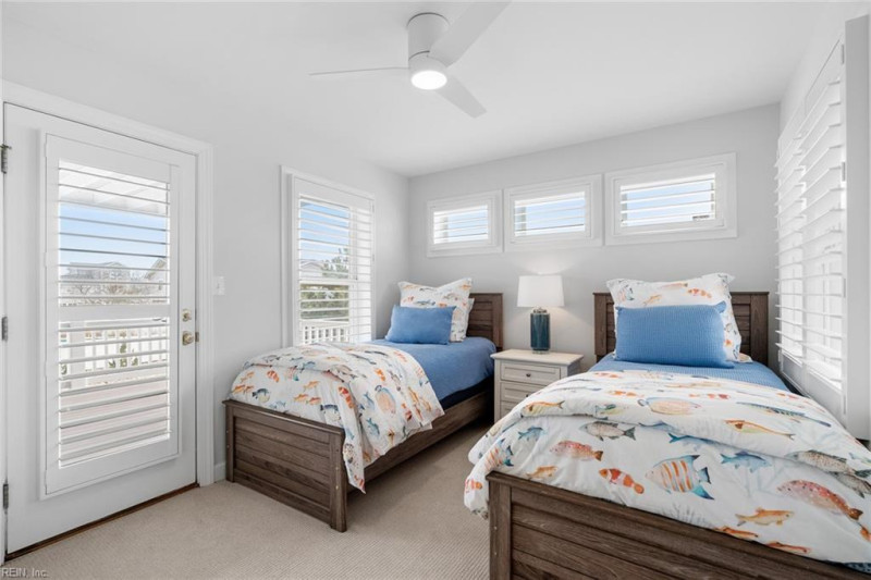 Photo 32 of 49 residential for sale in Virginia Beach virginia