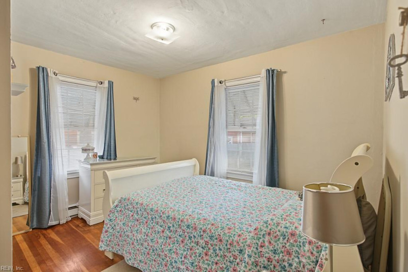 Photo 16 of 24 residential for sale in Hampton virginia