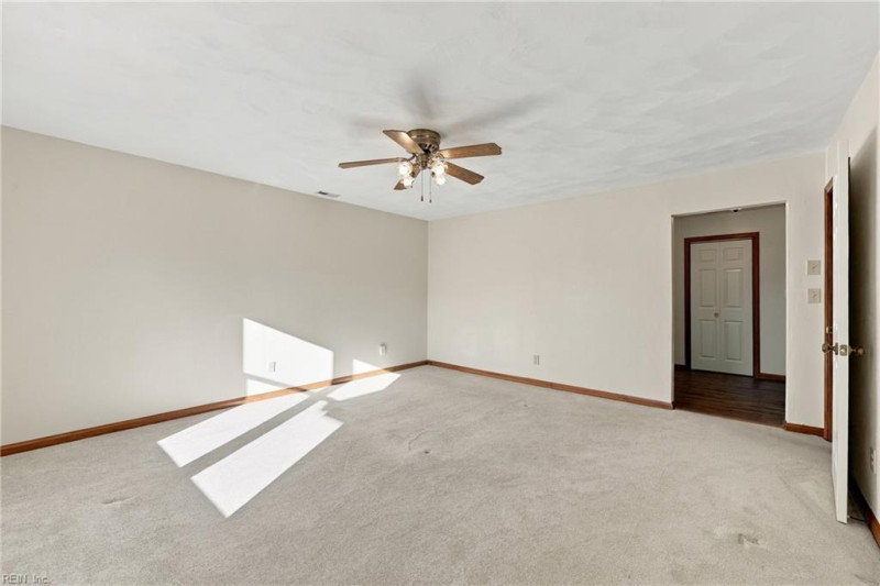 Photo 28 of 37 residential for sale in Chesapeake virginia