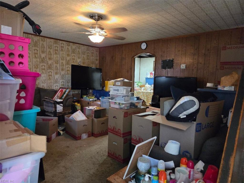 Photo 3 of 5 residential for sale in Chesapeake virginia Photo 3 of 5 residential for sale in Chesapeake virginia