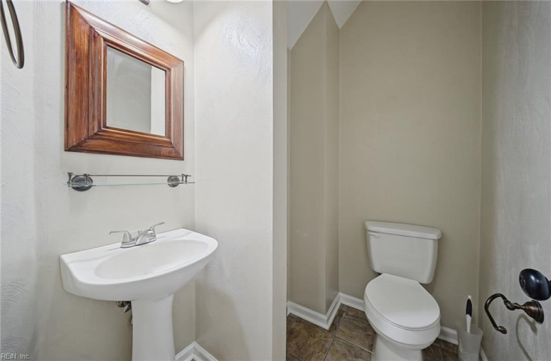 Photo 15 of 38 residential for sale in Newport News virginia