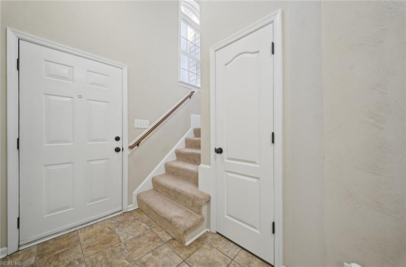 Photo 17 of 38 residential for sale in Newport News virginia
