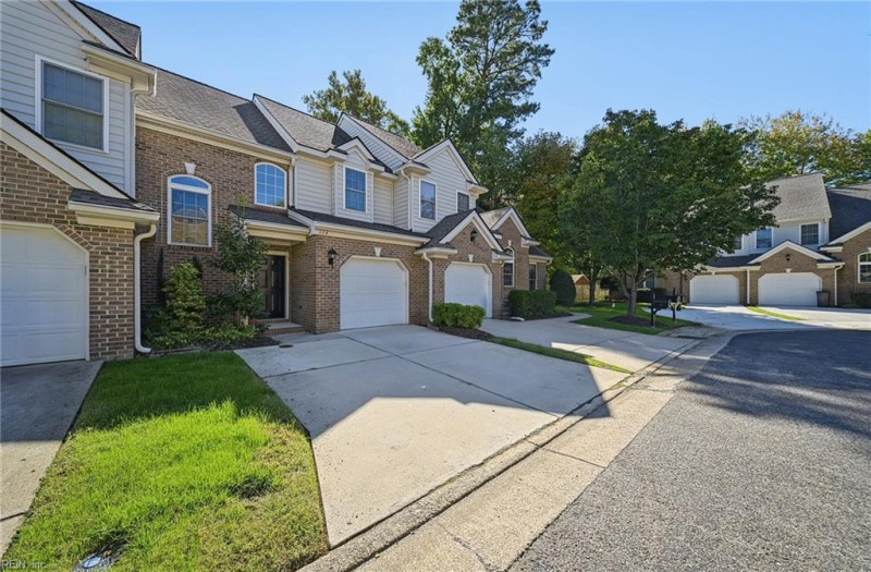 Photo 2 of 38 residential for sale in Newport News virginia