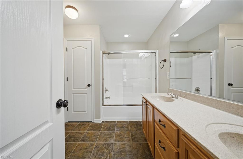 Photo 28 of 38 residential for sale in Newport News virginia