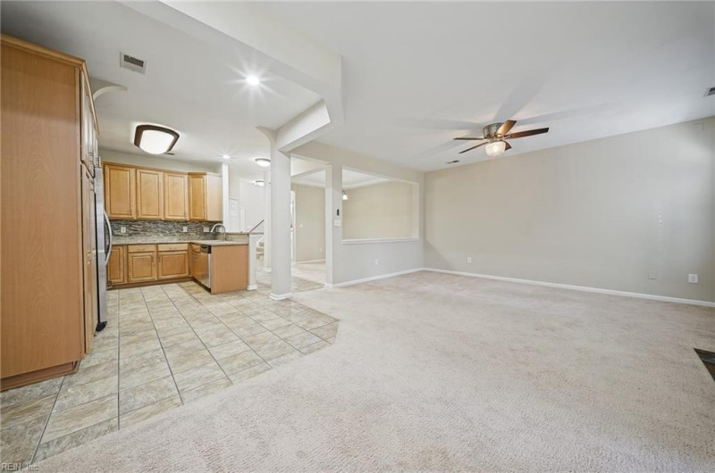 Photo 9 of 38 residential for sale in Newport News virginia