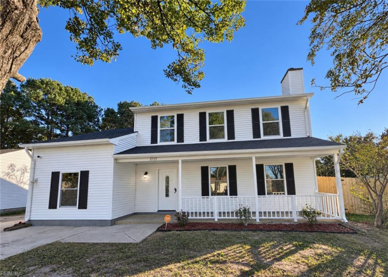 Photo 4 of 13 residential for sale in Chesapeake virginia