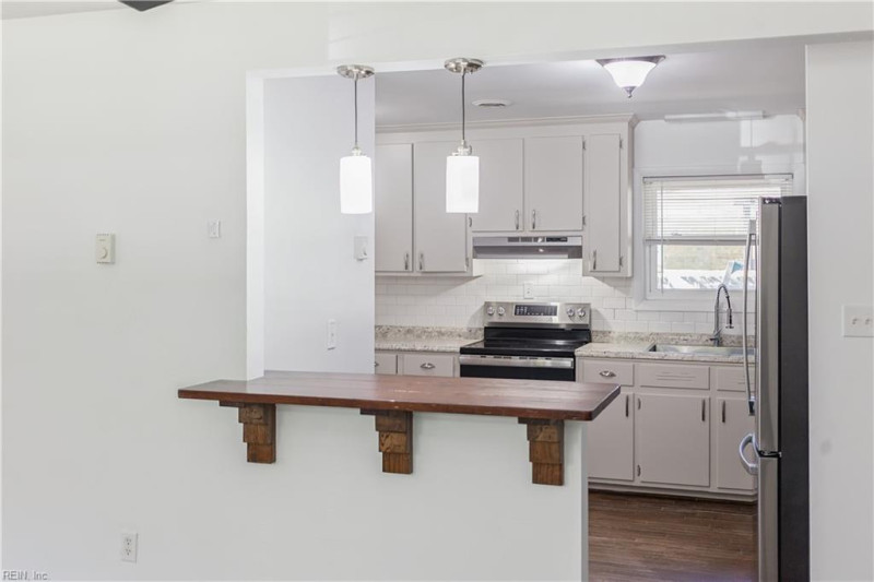Photo 7 of 39 residential for sale in Newport News virginia Photo 7 of 39 residential for sale in Newport News virginia