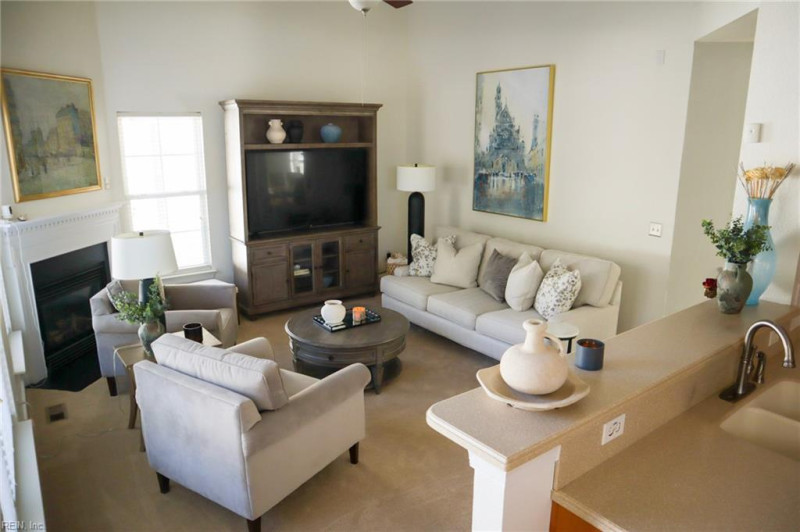 Photo 3 of 18 residential for sale in Chesapeake virginia Photo 3 of 18 residential for sale in Chesapeake virginia