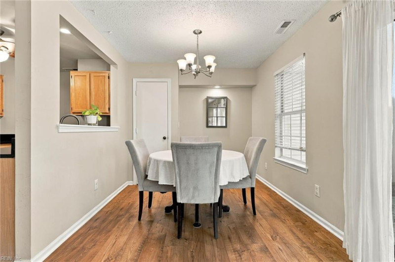 Photo 10 of 48 residential for sale in Virginia Beach virginia