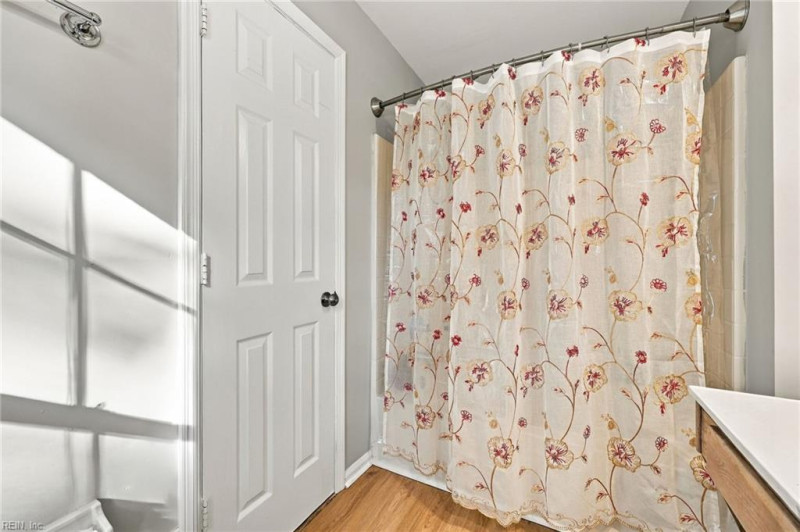 Photo 28 of 48 residential for sale in Virginia Beach virginia