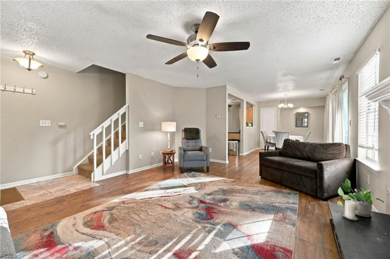 Photo 6 of 48 residential for sale in Virginia Beach virginia