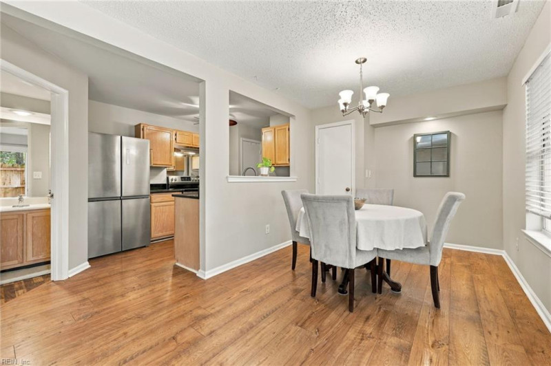 Photo 8 of 48 residential for sale in Virginia Beach virginia