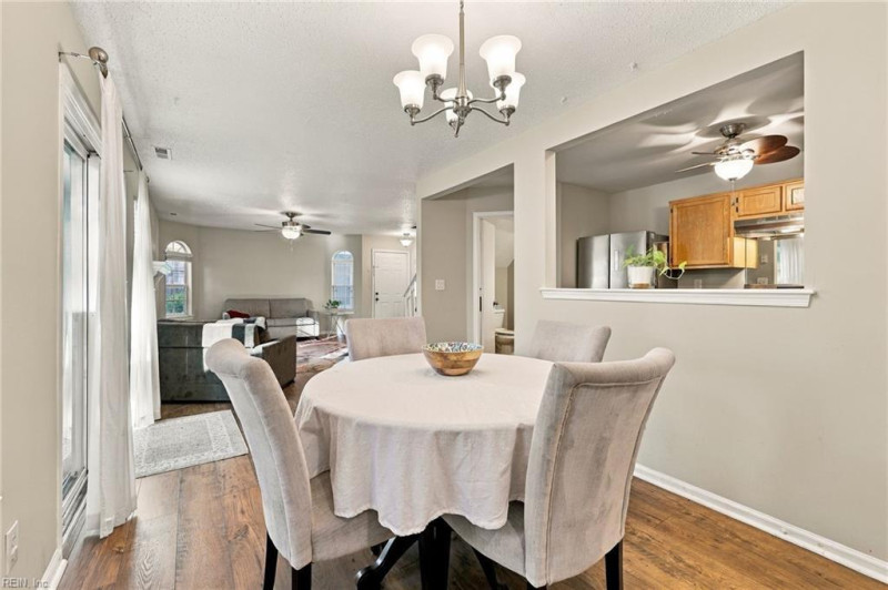 Photo 9 of 48 residential for sale in Virginia Beach virginia