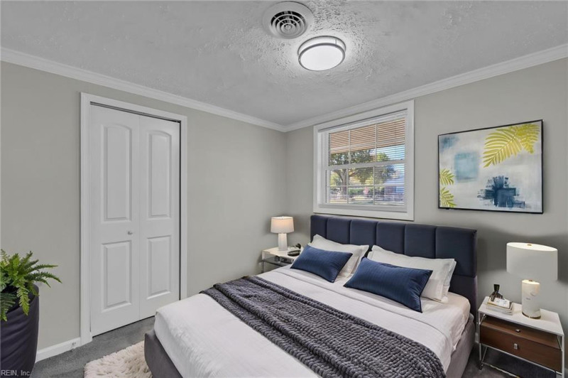 Photo 13 of 45 residential for sale in Hampton virginia