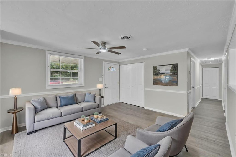 Photo 19 of 45 residential for sale in Hampton virginia