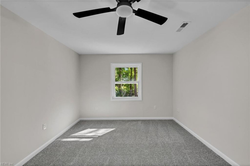 Photo 27 of 50 residential for sale in Elizabeth City virginia