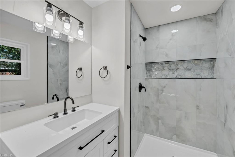 Photo 35 of 50 residential for sale in Elizabeth City virginia