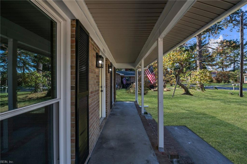 Photo 4 of 50 residential for sale in Elizabeth City virginia