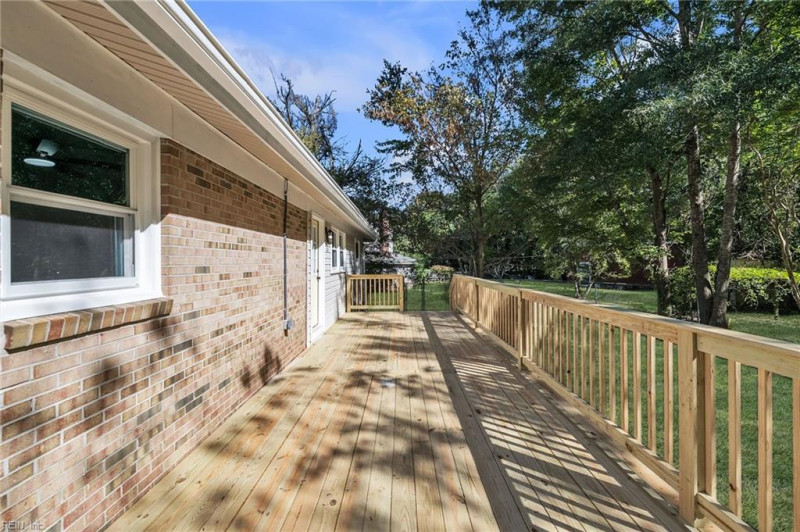 Photo 7 of 50 residential for sale in Elizabeth City virginia