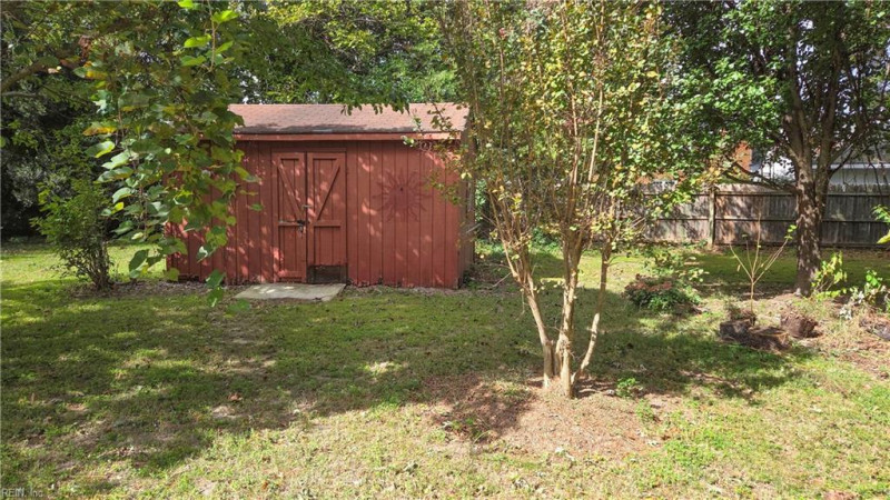 Photo 18 of 18 residential for sale in Portsmouth virginia