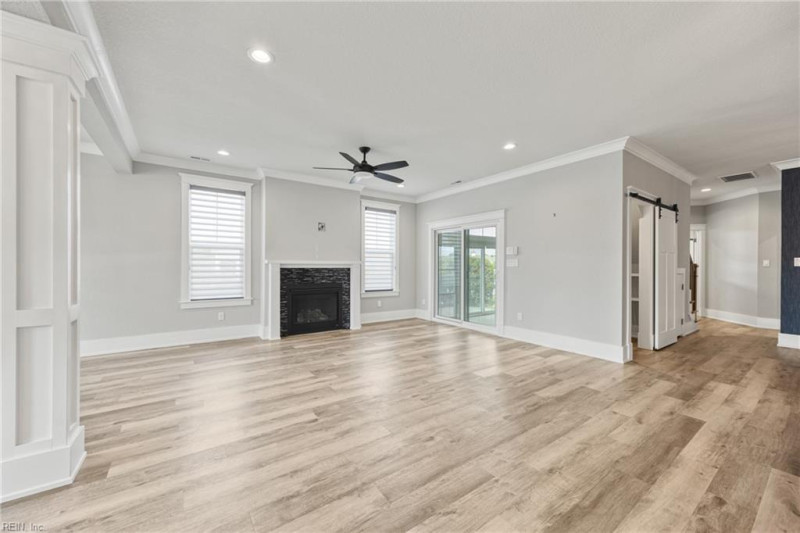 Photo 10 of 40 residential for sale in Suffolk virginia