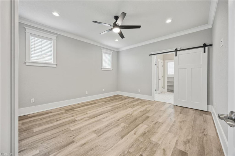 Photo 17 of 40 residential for sale in Suffolk virginia
