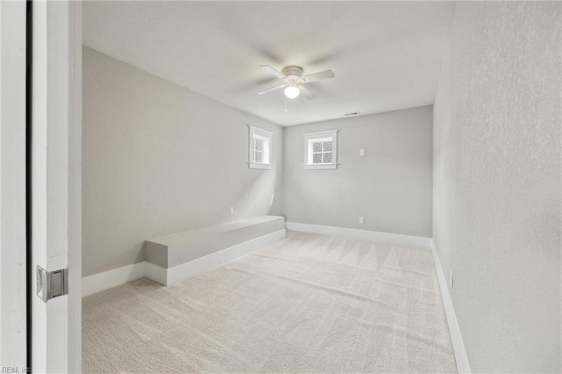 Photo 30 of 40 residential for sale in Suffolk virginia