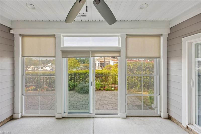 Photo 33 of 40 residential for sale in Suffolk virginia