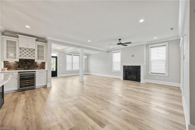 Photo 5 of 40 residential for sale in Suffolk virginia