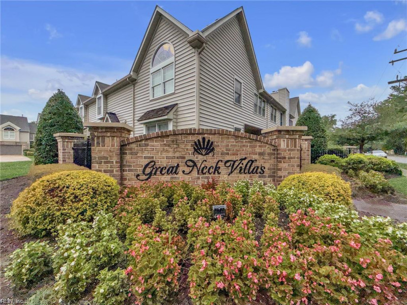 Photo 2 of 20 residential for sale in Virginia Beach virginia