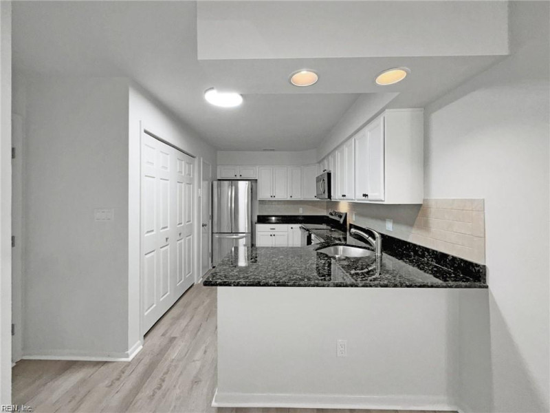 Photo 6 of 20 residential for sale in Virginia Beach virginia
